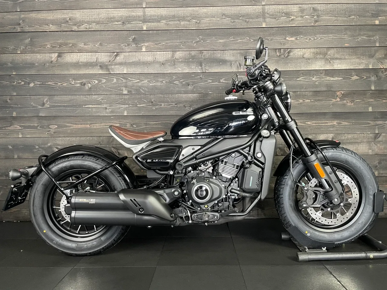 CFMoto 450 CL-C Bobber (2026) — foto 1