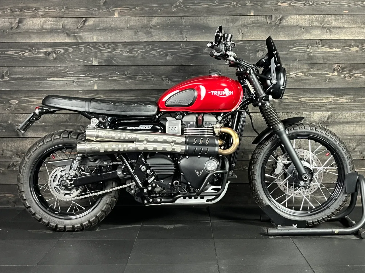 Triumph STREET SCRAMBLER 900 (2020) — foto 1