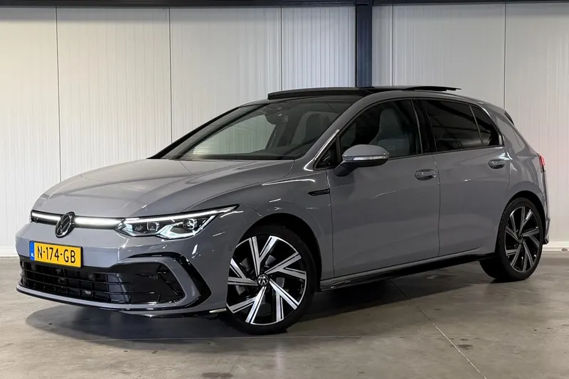 Volkswagen Golf (2021)