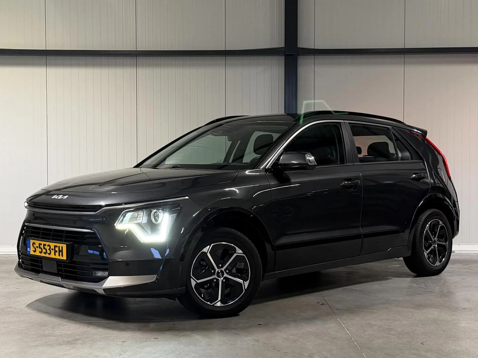 Kia Niro (2023) — foto 1