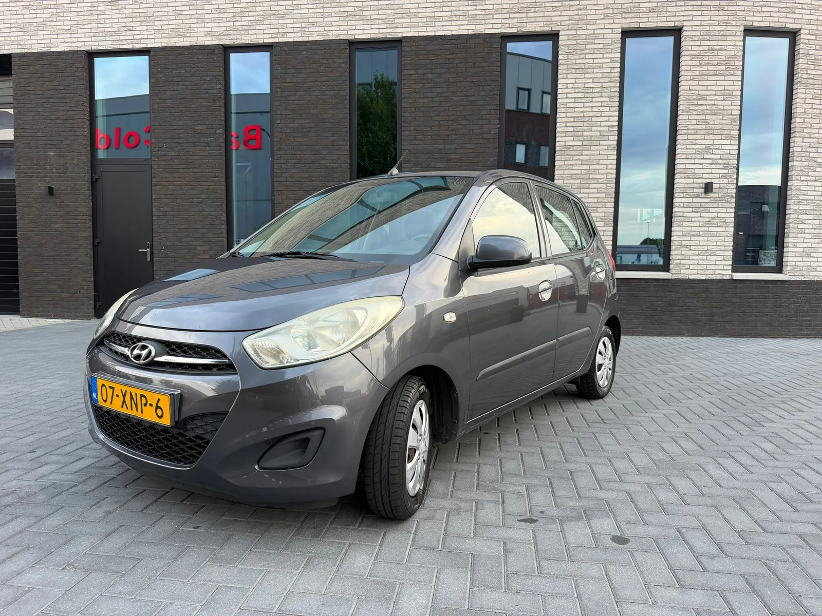 Hyundai i10 (2012) — foto 1