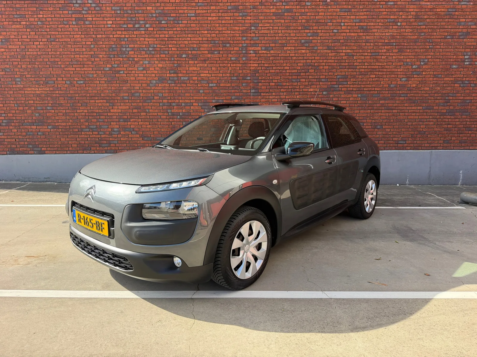 Citroën C4 Cactus (2015) — foto 1