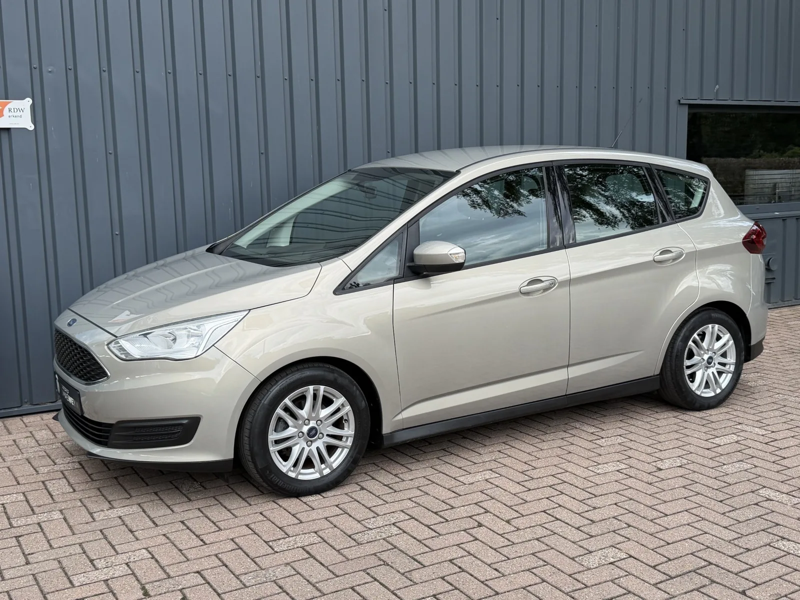 Ford C-Max (2016) — foto 1