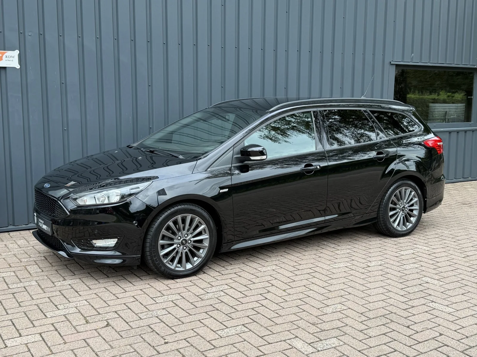 Ford Focus (2017) — foto 1