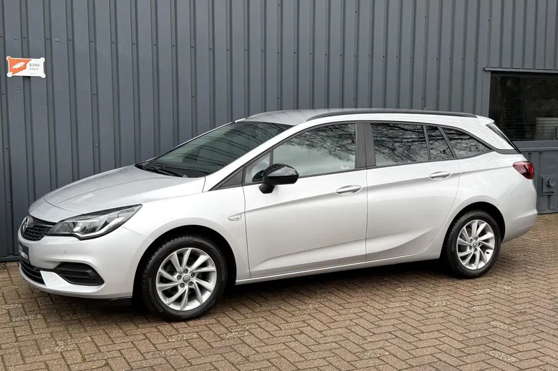 Opel Astra (2021)