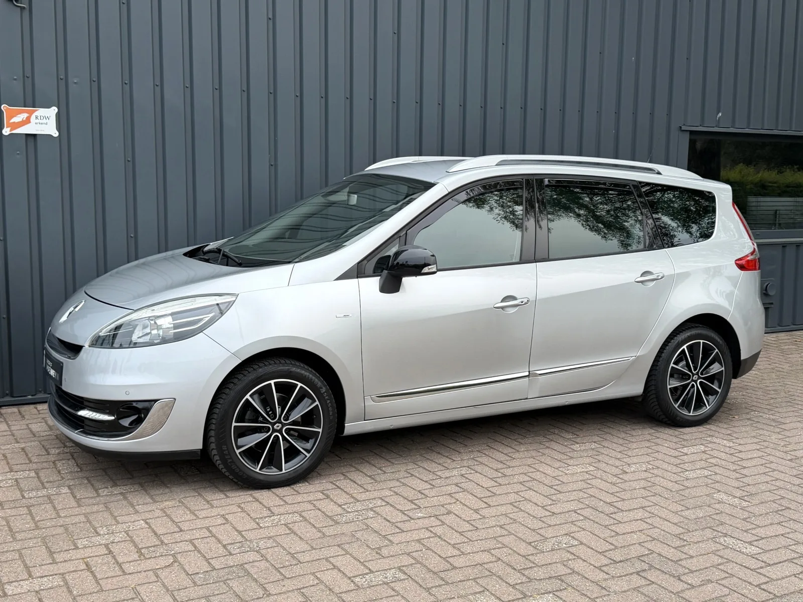 Renault Grand Scénic (2013) — foto 1