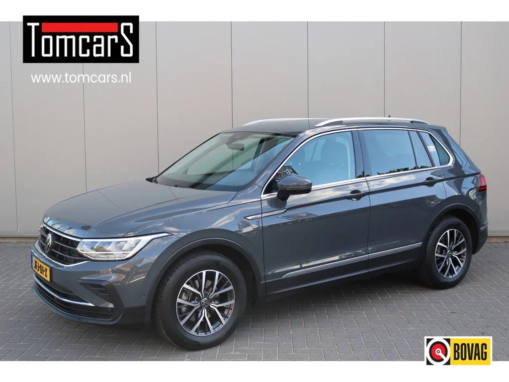 Volkswagen Tiguan (2023) — foto 1
