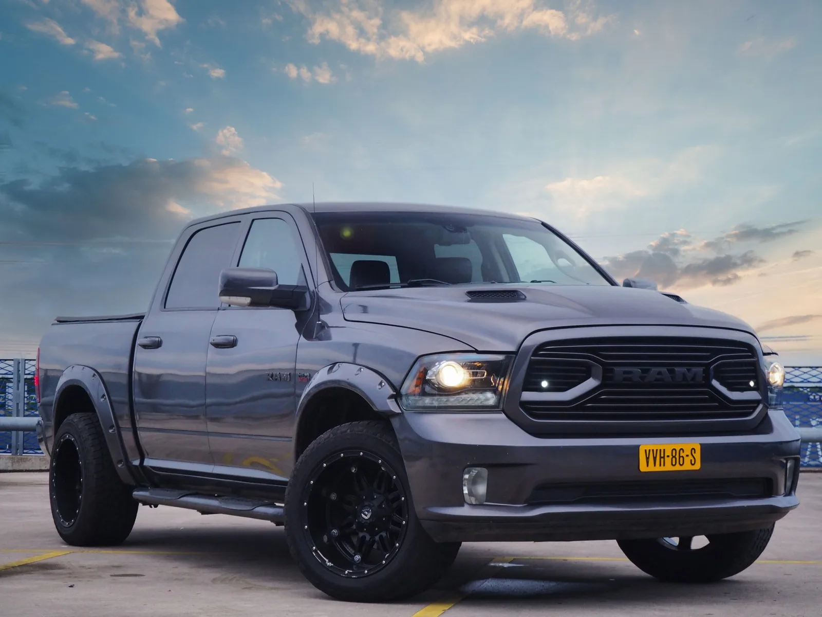 Dodge RAM (2018) — foto 1