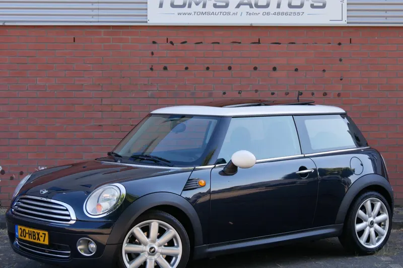 MINI Cooper (2008)