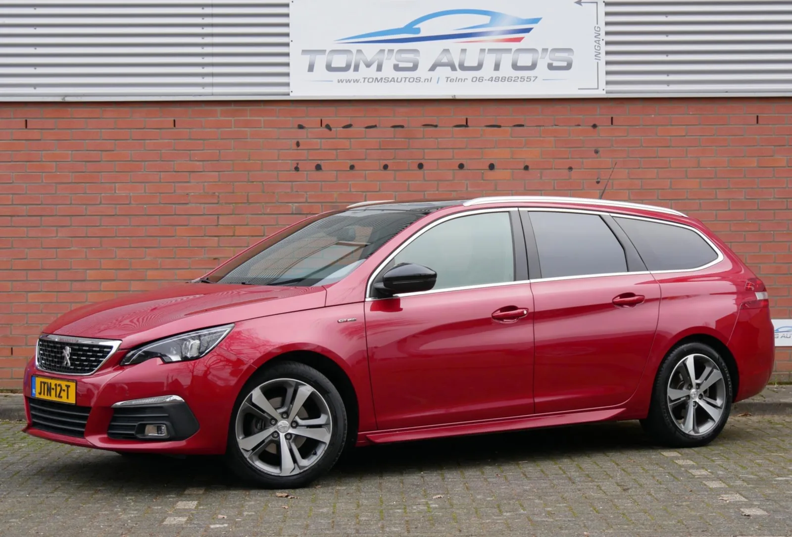 Peugeot 308 (2018) — foto 1