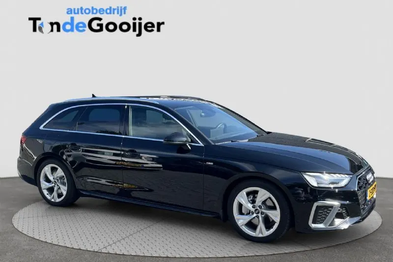 Audi A4 (2022)
