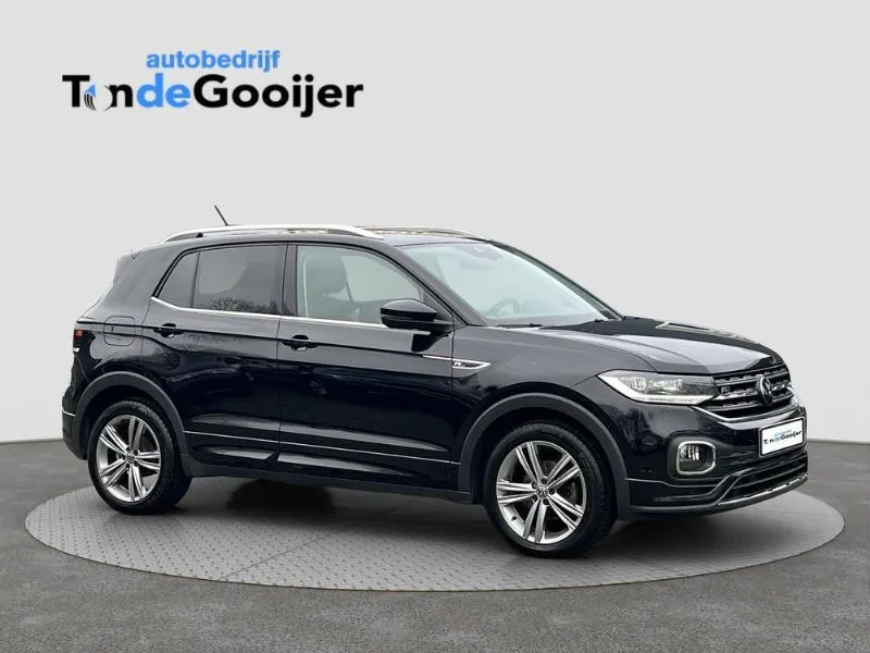 Volkswagen T-Cross (2023) — foto 1