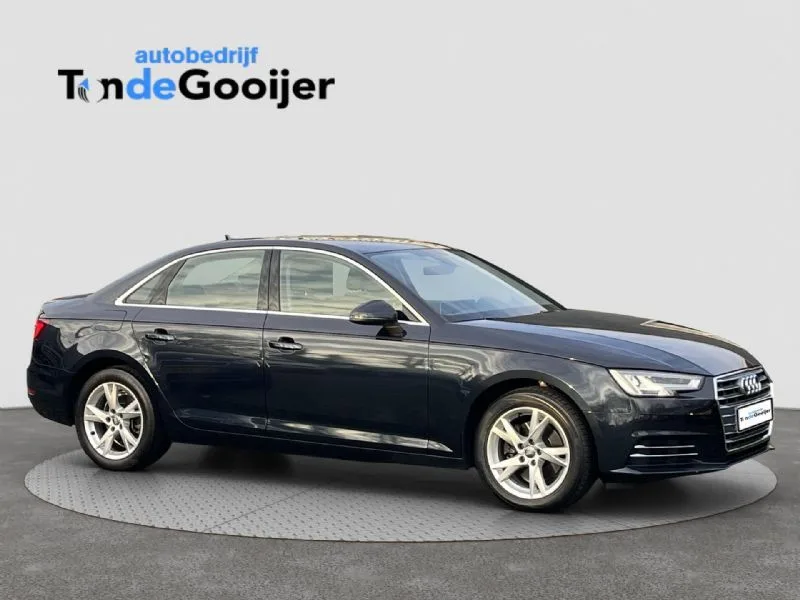 Audi A4 (2019) — foto 1