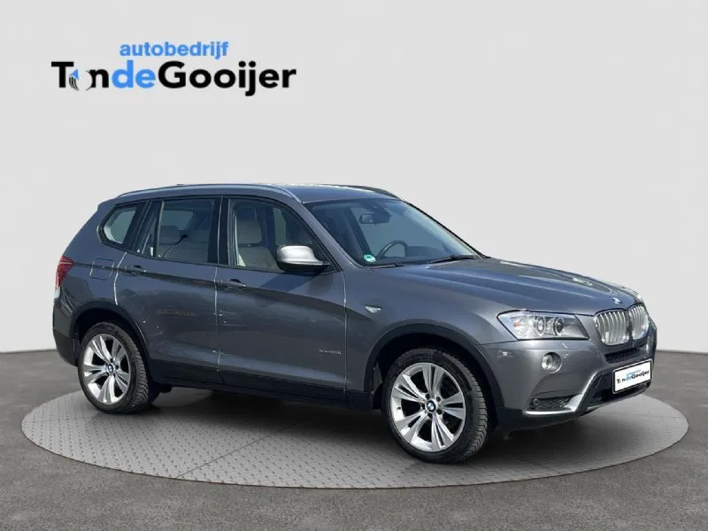 BMW X3 (2013) — foto 1