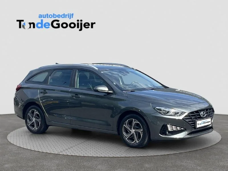 Hyundai i30 (2021) — foto 1