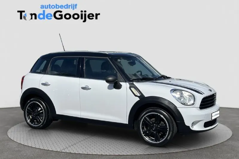 MINI Countryman (2011)