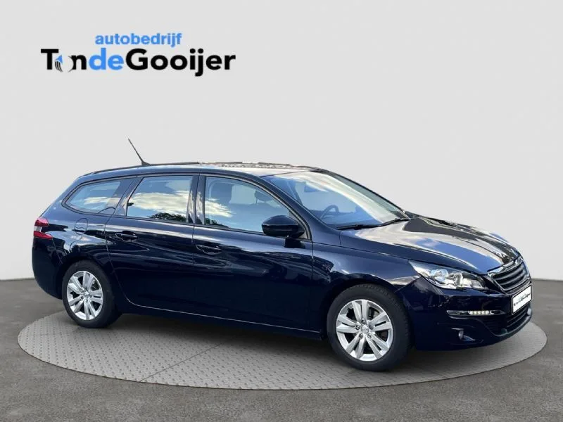 Peugeot 308 (2017) — foto 1