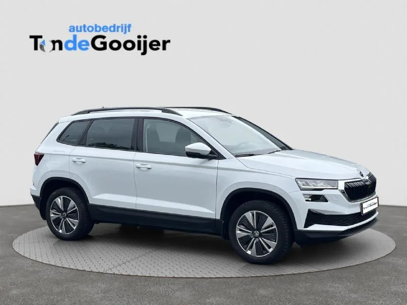 Škoda Karoq (2023) — foto 1