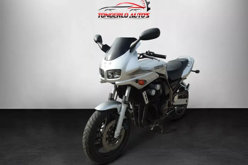 Yamaha FZS 600 Fazer (2001)