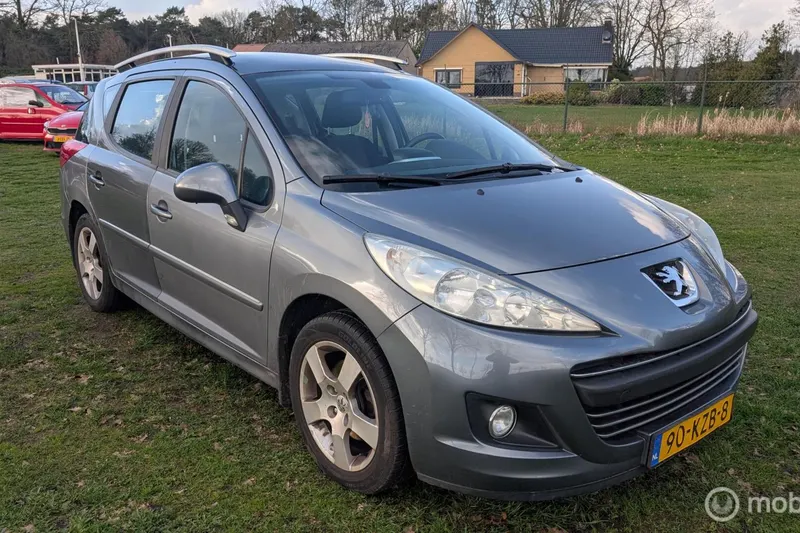 Peugeot 207 (2010)