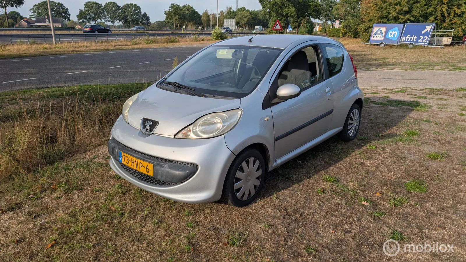 Peugeot 107 (2009) — foto 1