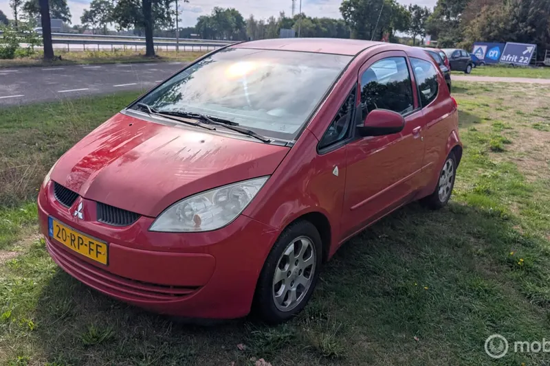 Mitsubishi Colt (2005)