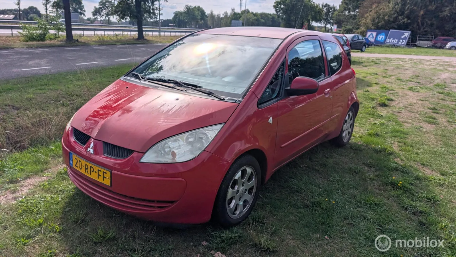 Mitsubishi Colt (2005) — foto 1