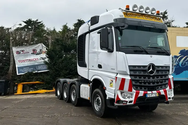 Mercedes-Benz Arocs (2015)