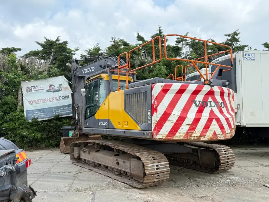 Volvo EC (2016) — foto 1