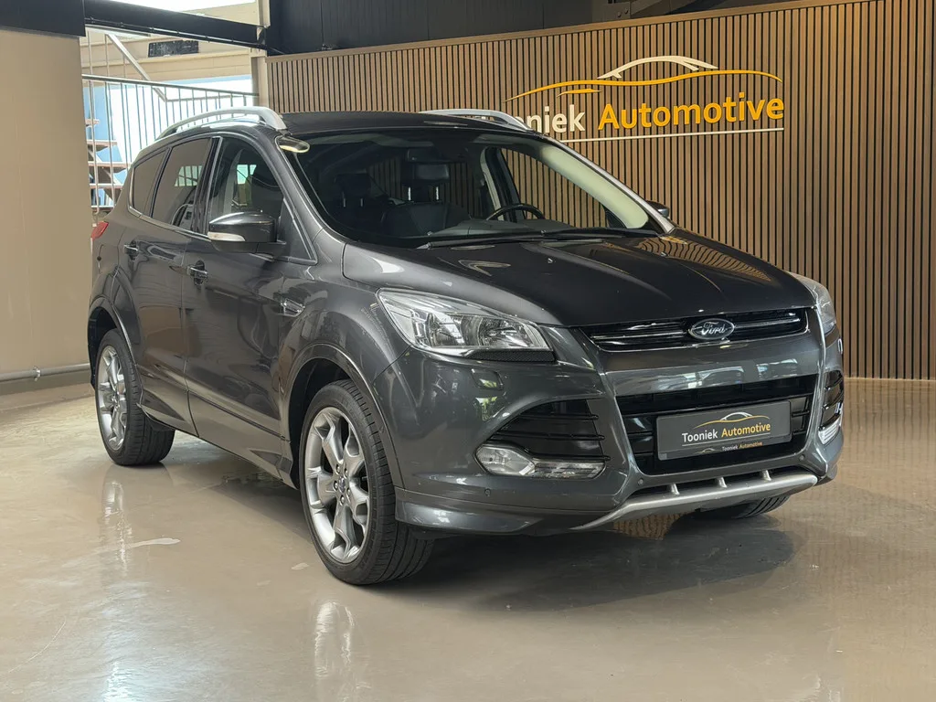 Ford Kuga (2015) — foto 1