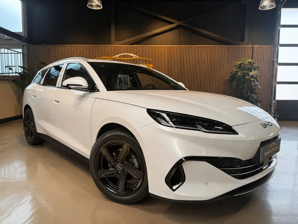 BYD SEAL 6 (2026) — foto 1