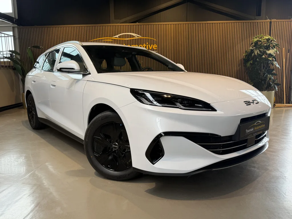 BYD SEAL 6 (2026) — foto 1