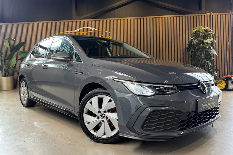Volkswagen Golf (2020)