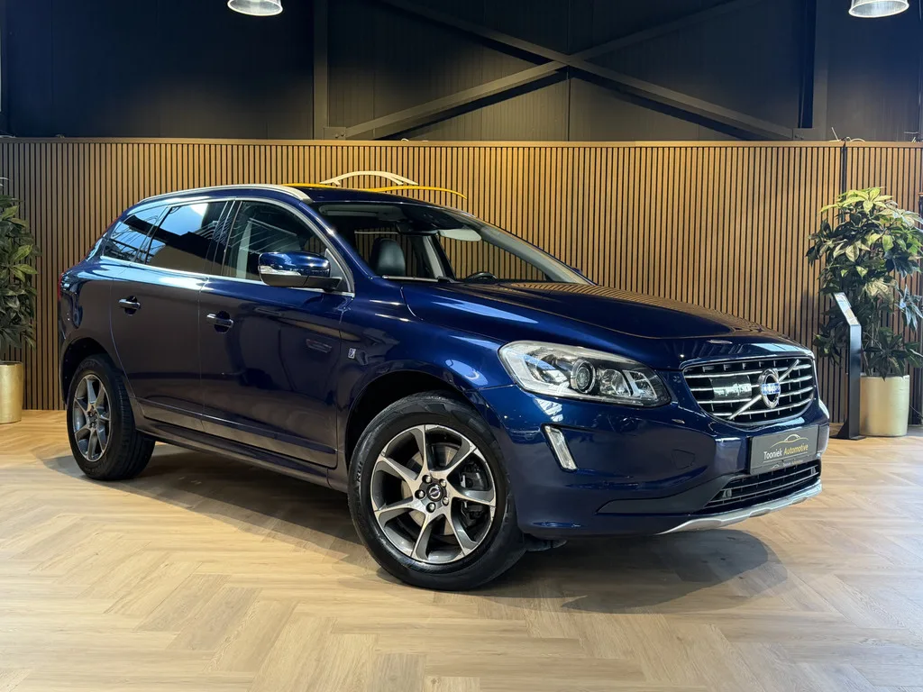 Volvo XC60 (2015) — foto 1