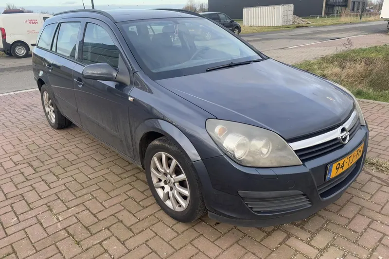 Opel Astra (2006)