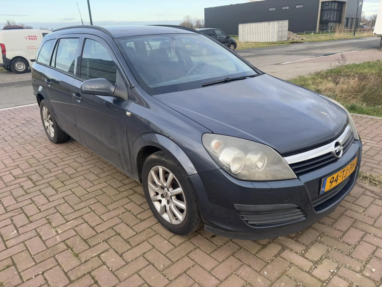 Opel Astra (2006) — foto 1