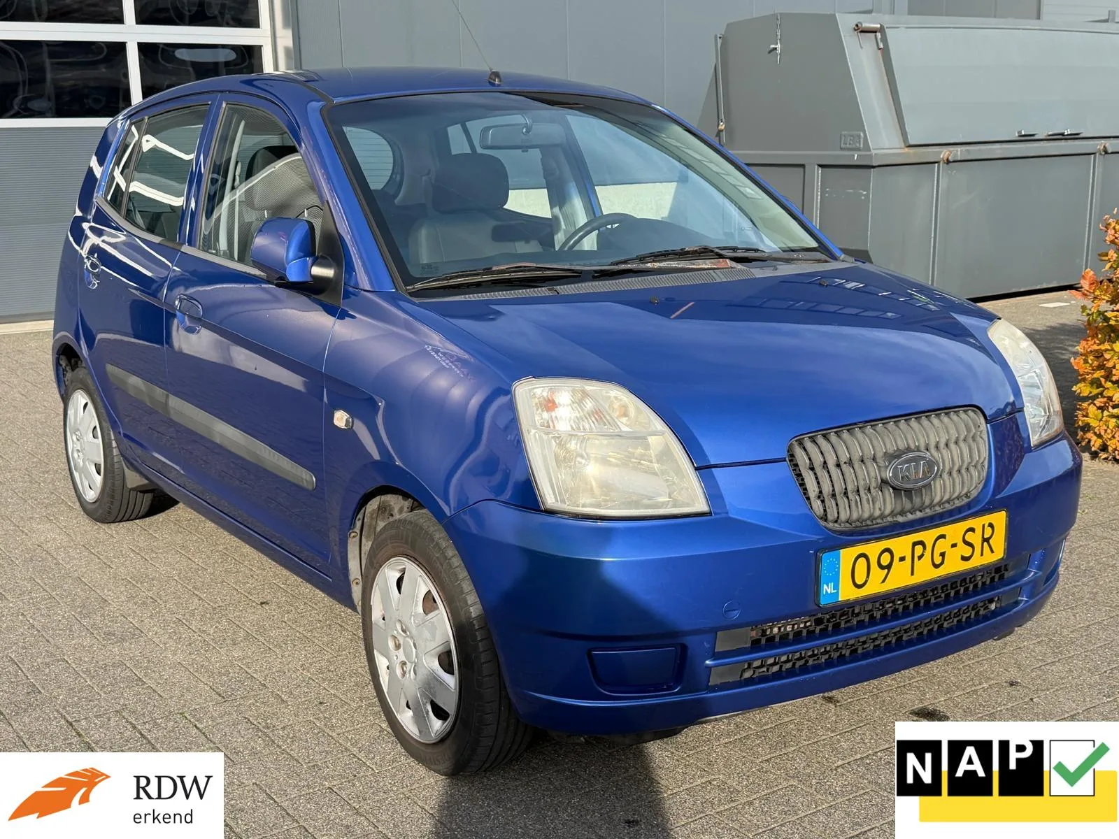 Kia Picanto (2004) — foto 1