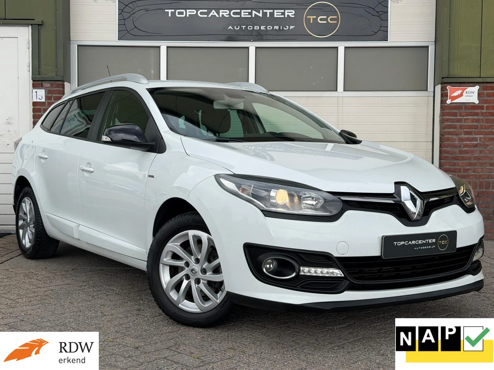Renault Mégane (2016) — foto 1