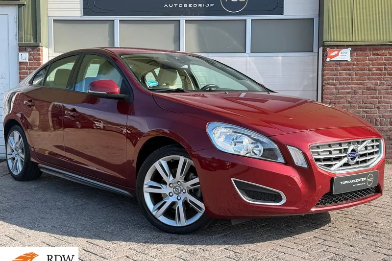 Volvo S60 (2013)
