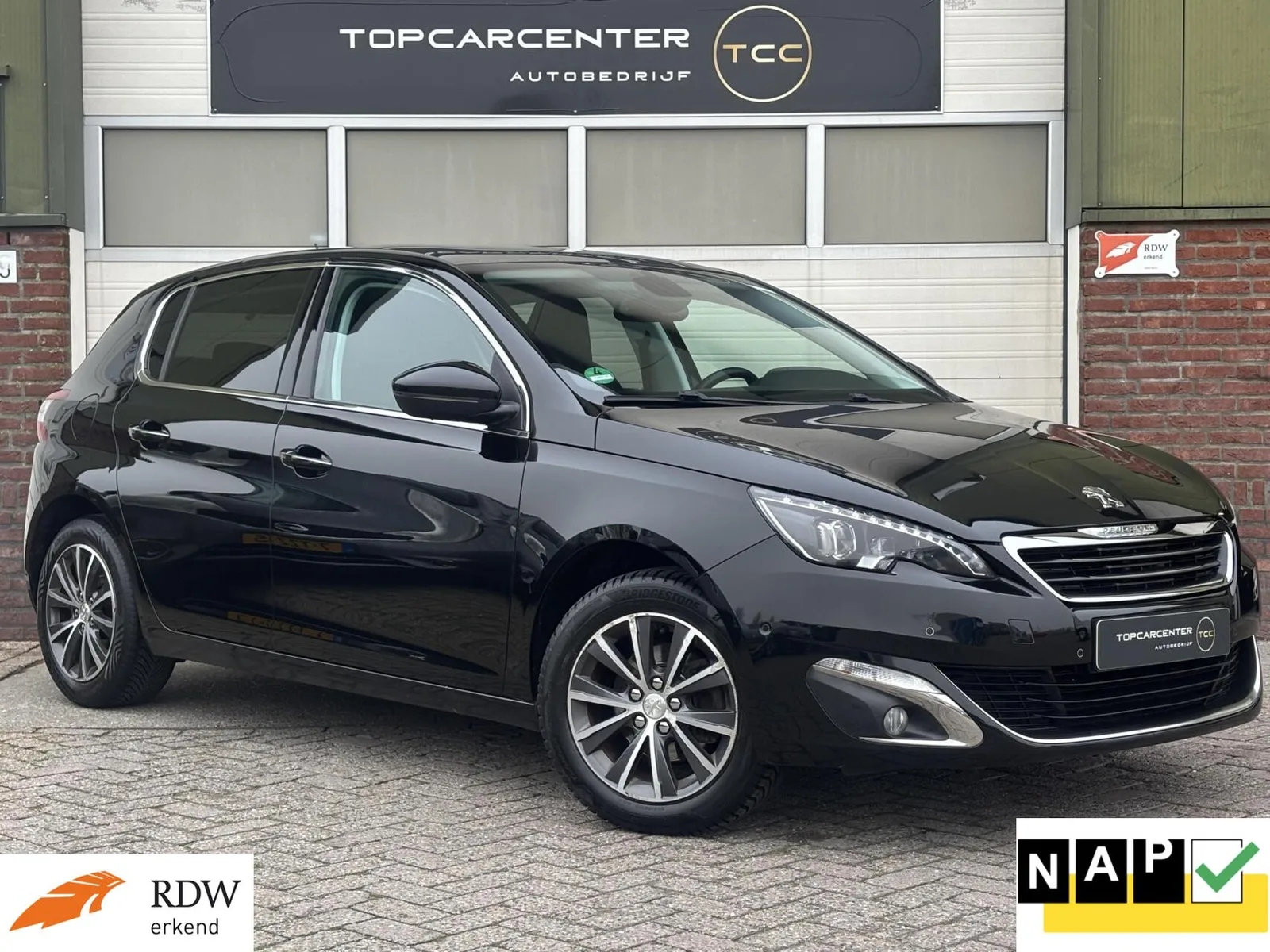 Peugeot 308 (2015) — foto 1