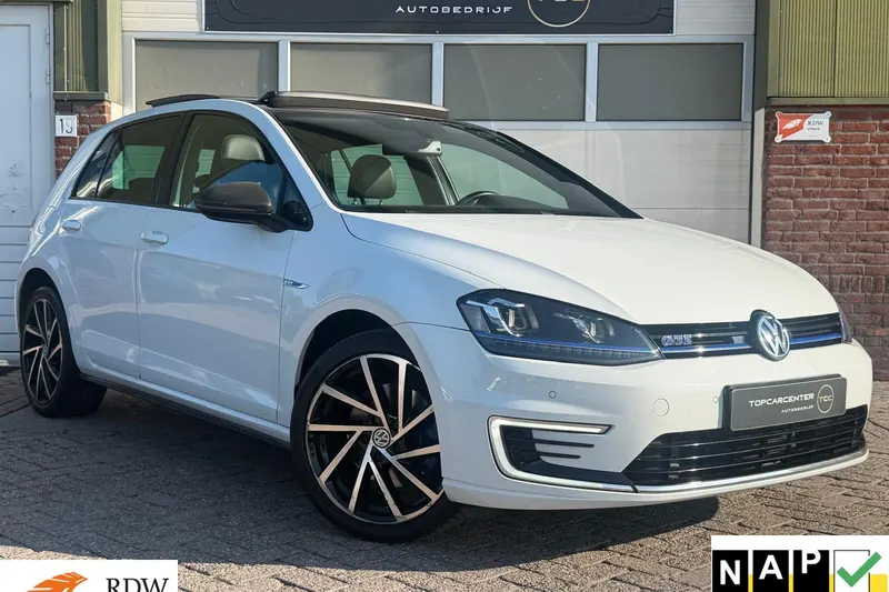 Volkswagen Golf (2015)