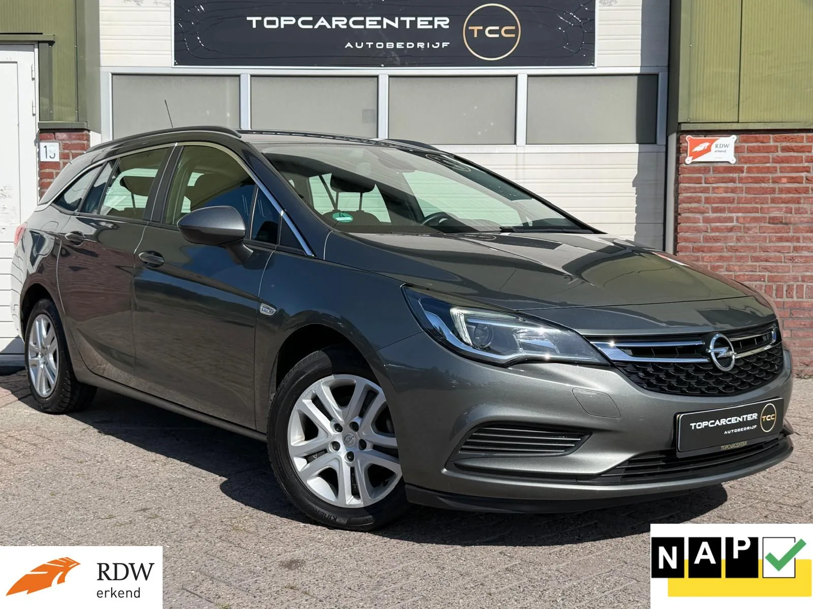 Opel Astra (2018) — foto 1