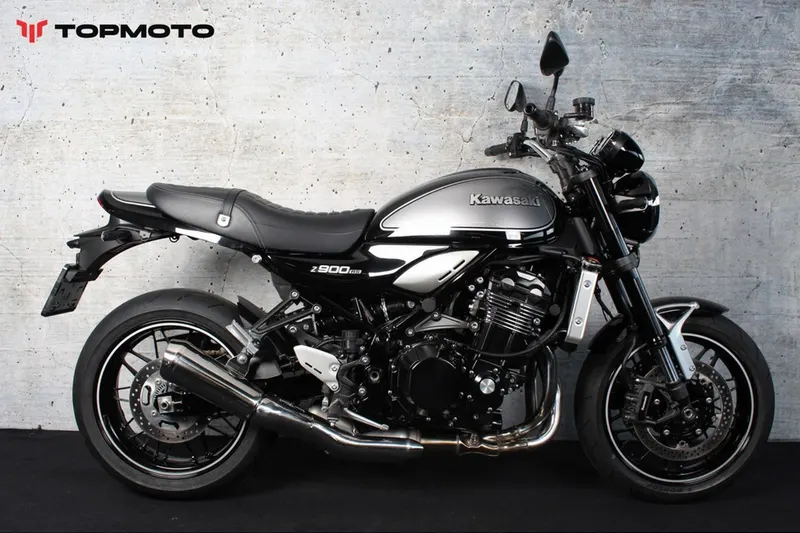 Kawasaki Z900RS (2025)