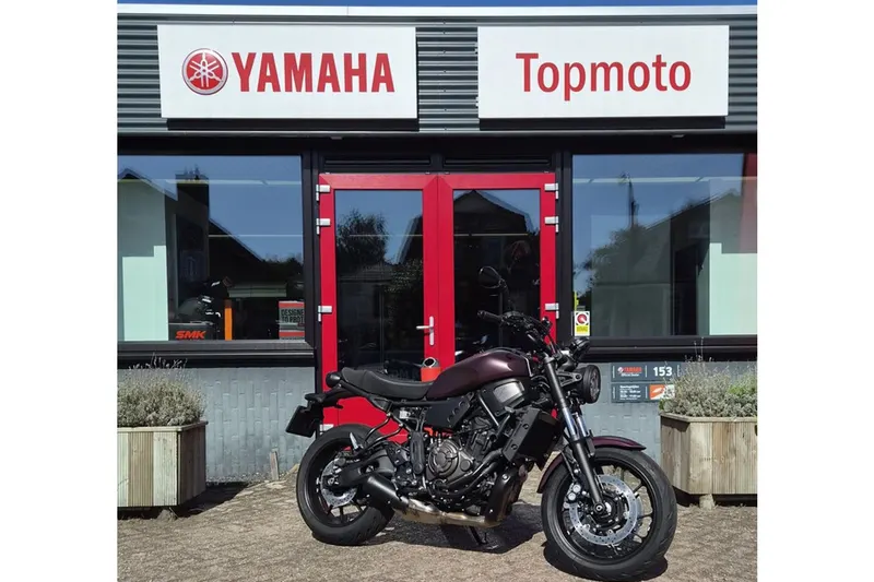 Yamaha XSR700 (2025)
