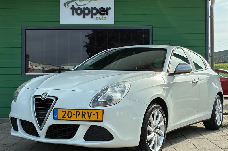 Alfa Romeo Giulietta (2011)