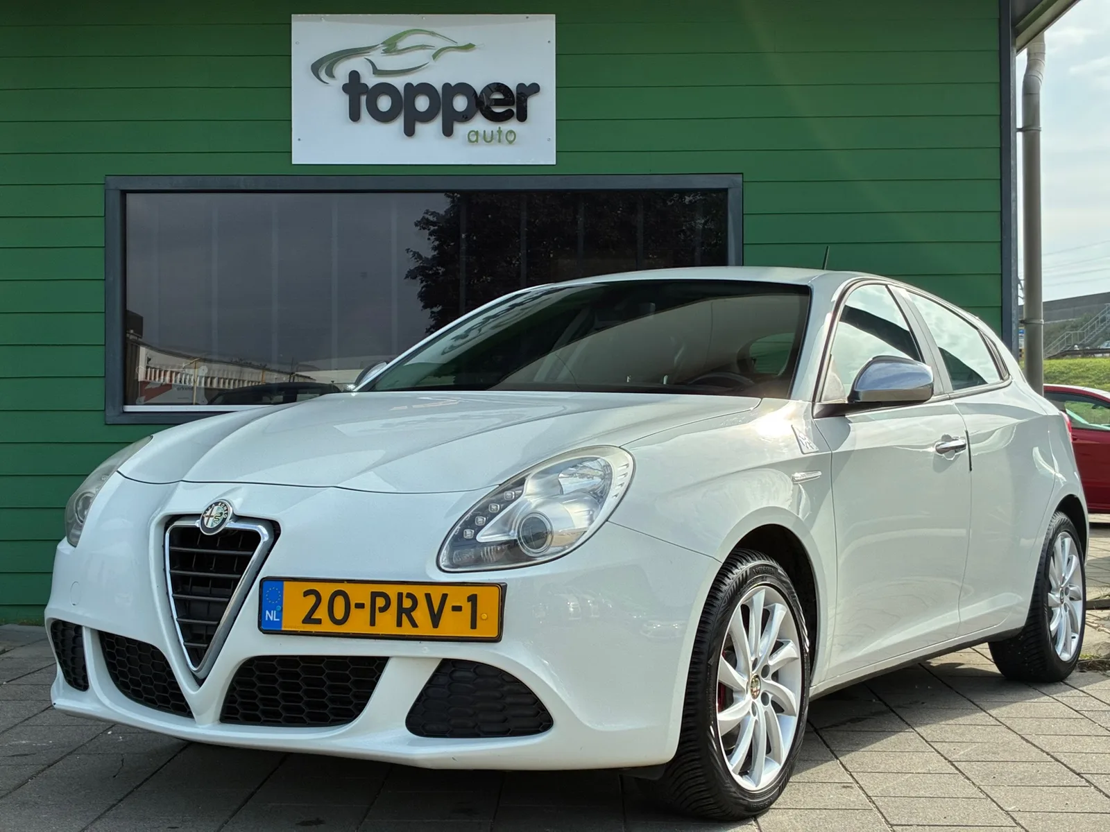 Alfa Romeo Giulietta (2011) — foto 1