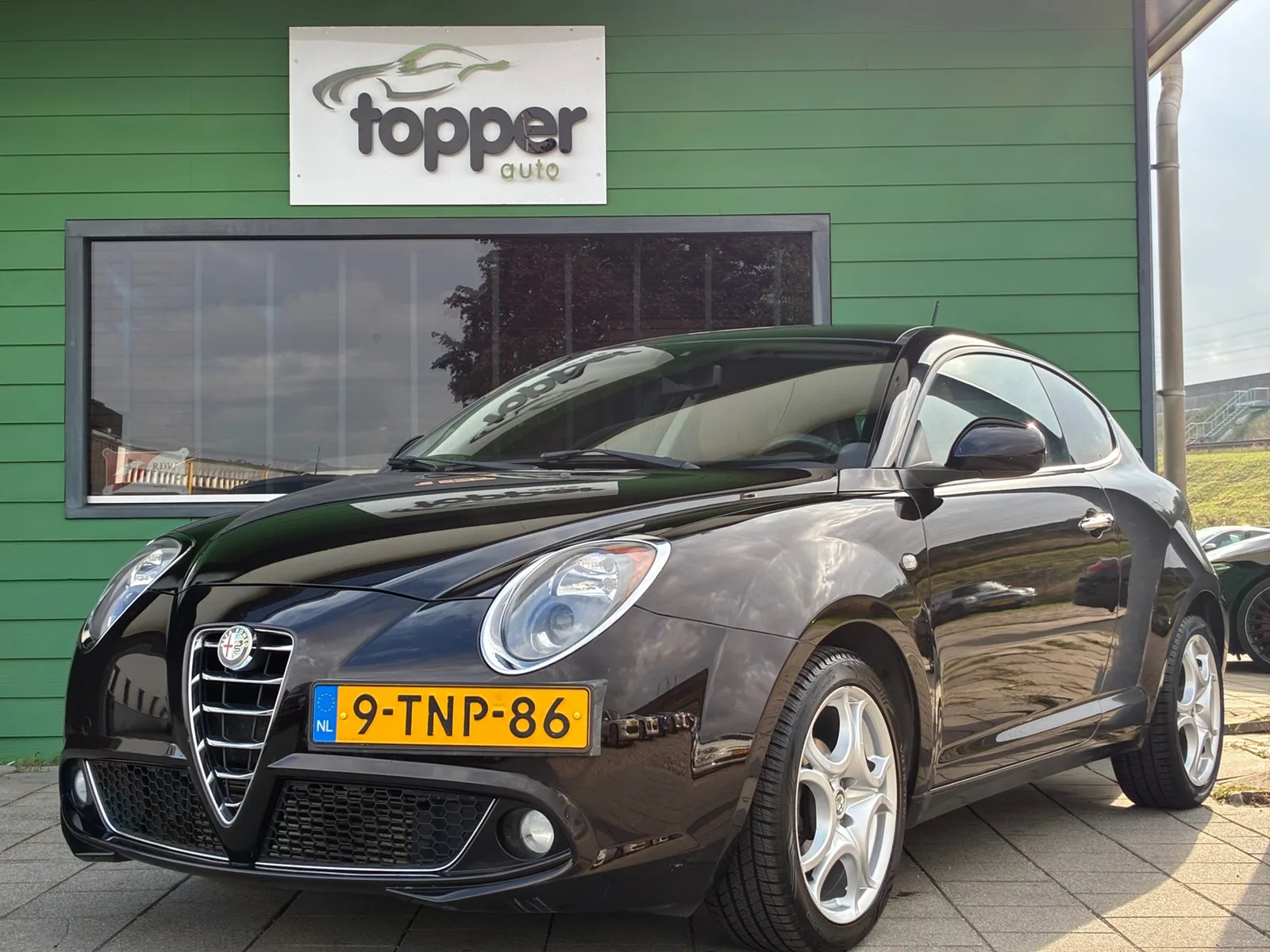 Alfa Romeo Mito (2014) — foto 1