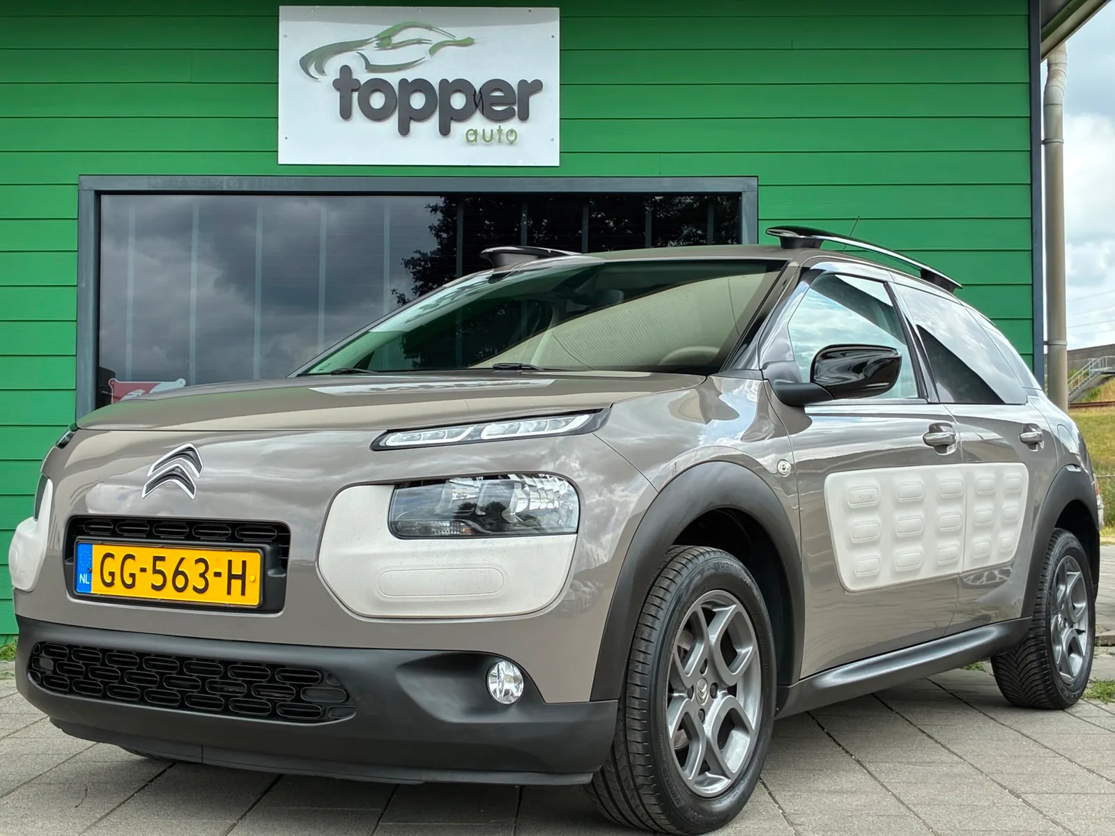 Citroën C4 Cactus (2015) — foto 1