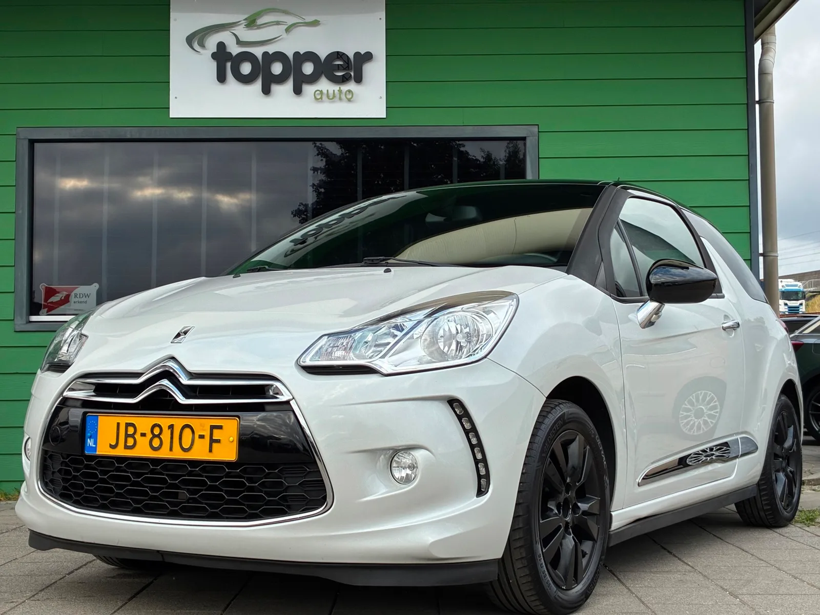 DS 3 (2016) — foto 1