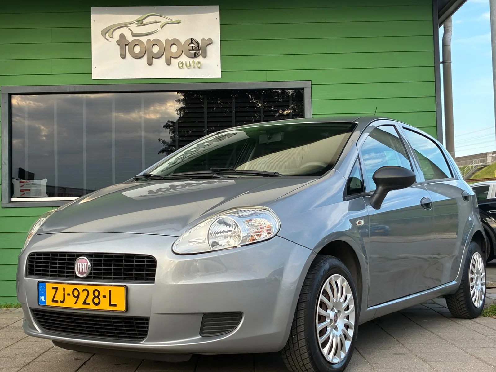 Fiat Punto (2011) — foto 1